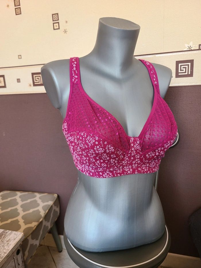 Soutien-gorges rose 105 E - photo numéro 2