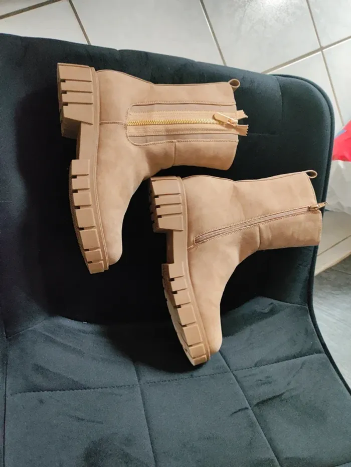 Botte beige façon daim taille 39 beige - photo numéro 6