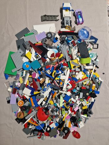 2kg de lego en vrac tous univers 