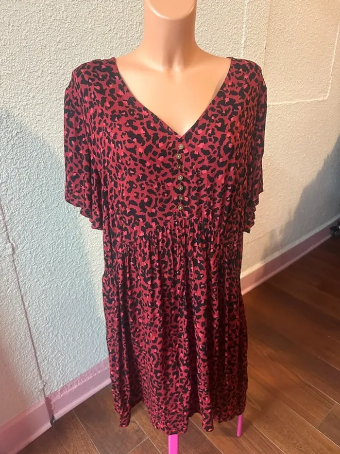 Robe léopard rouge Balsamik taille 52
