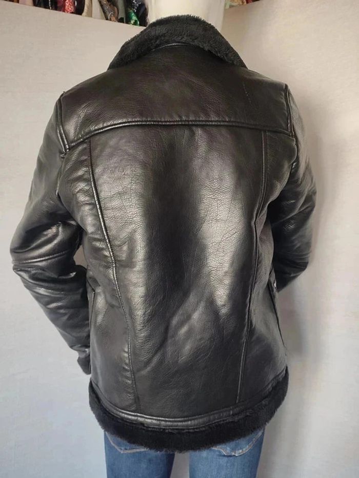 Manteau noir - photo numéro 6