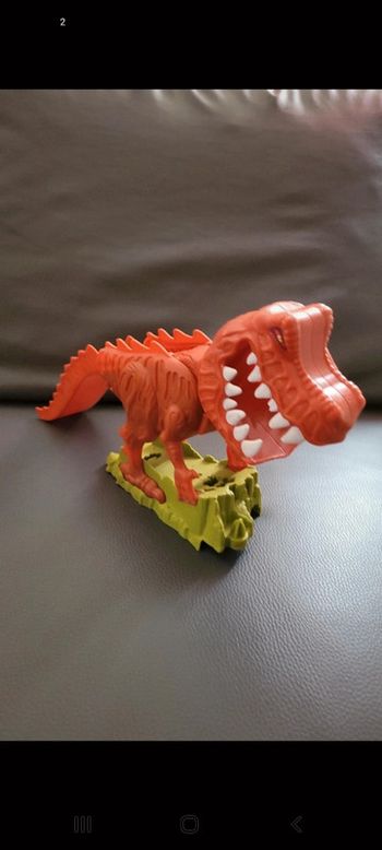 Dinosaure jouet