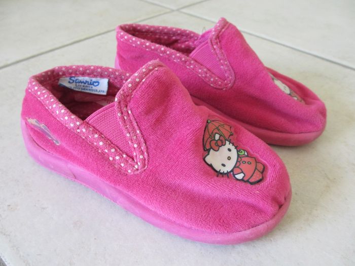 Chaussons fille Hello Kitty – Pointure 25