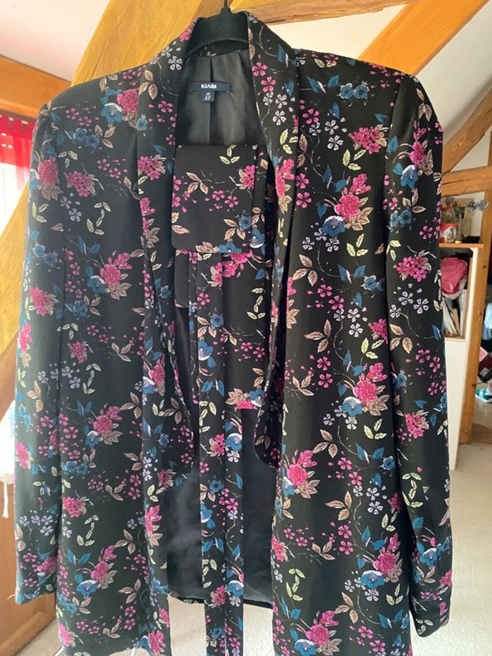 Veste  kimono noire fleurie 40 - photo numéro 8