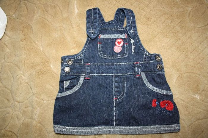Robe salopette en jean de Alphabet en 3 mois