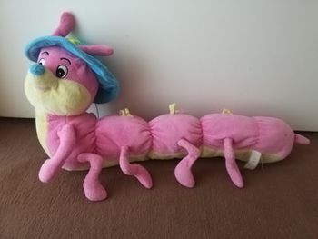 Peluche  mille patte rose 60 cms