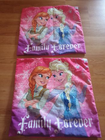 Lot de 2 taies reine des neige