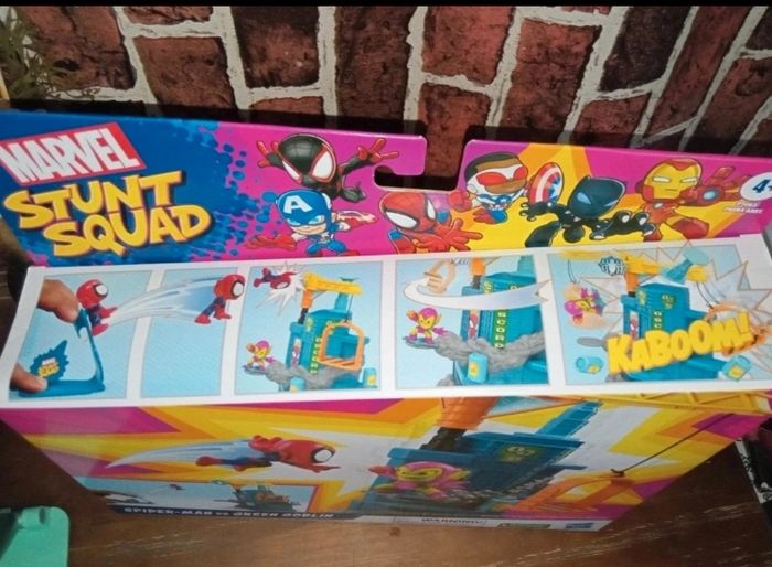 Coffret spiderman contre le bouffon vert - photo numéro 3