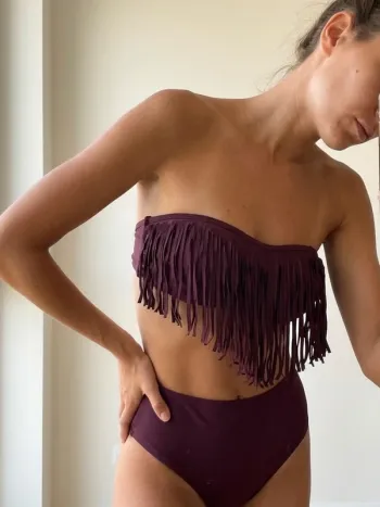 👙 Haut de maillot de bain bandeau à franges – Prune / Bordeaux - Taille XS