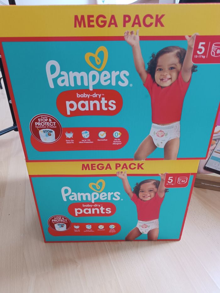 Lot de deux paquets de couches T5