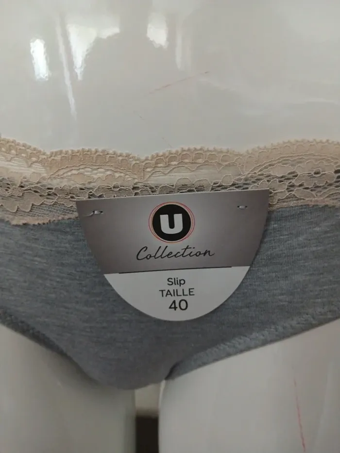 Slip gris dentelle taille 40 - photo numéro 3