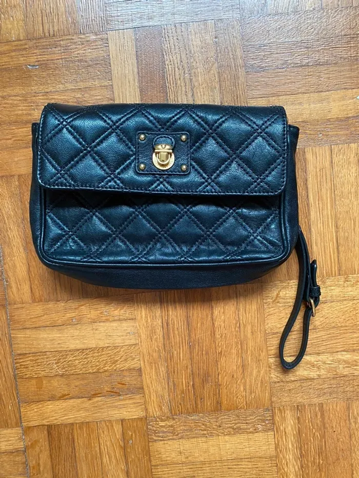 Pochette noire Marc Jacobs
