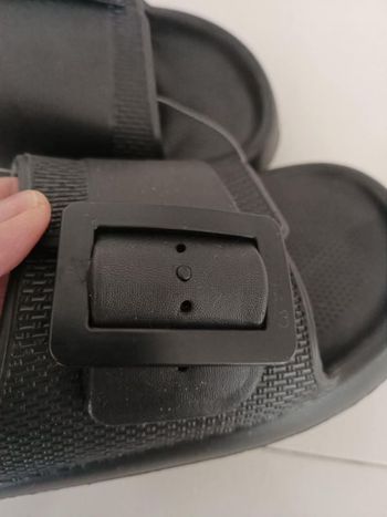 claquettes neuves P41