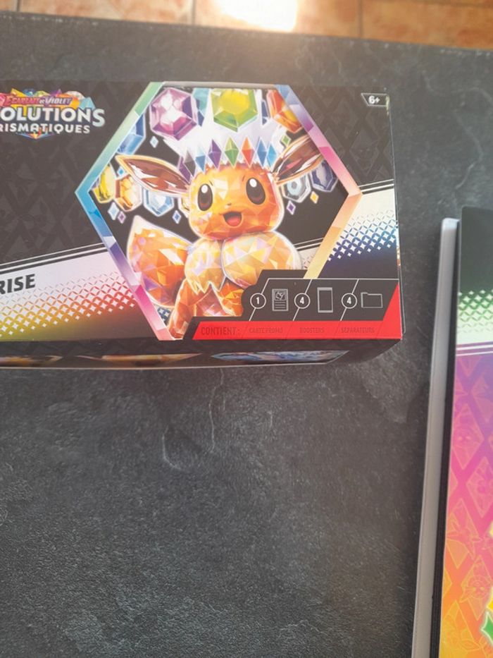 Boite vide pokémon - photo numéro 3
