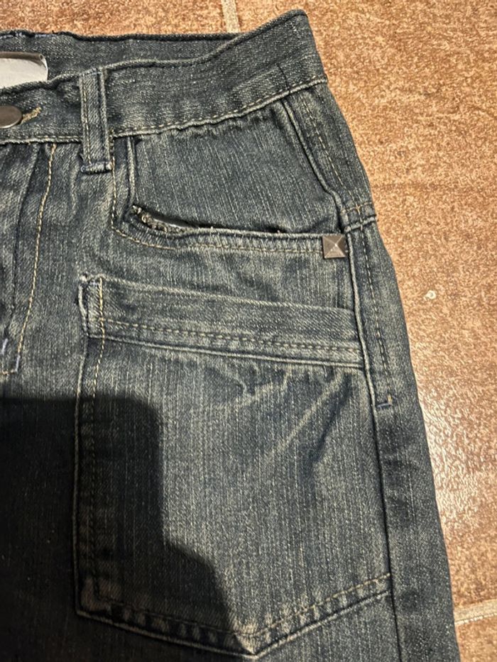 Jean 👖 8 ans avec clous - photo numéro 4