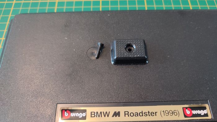 Socle support pièce détachée miniature Bburago Burago Bmw M3 Roadster 1996 1/24 1/24e 1/24ème #D39 - photo numéro 3