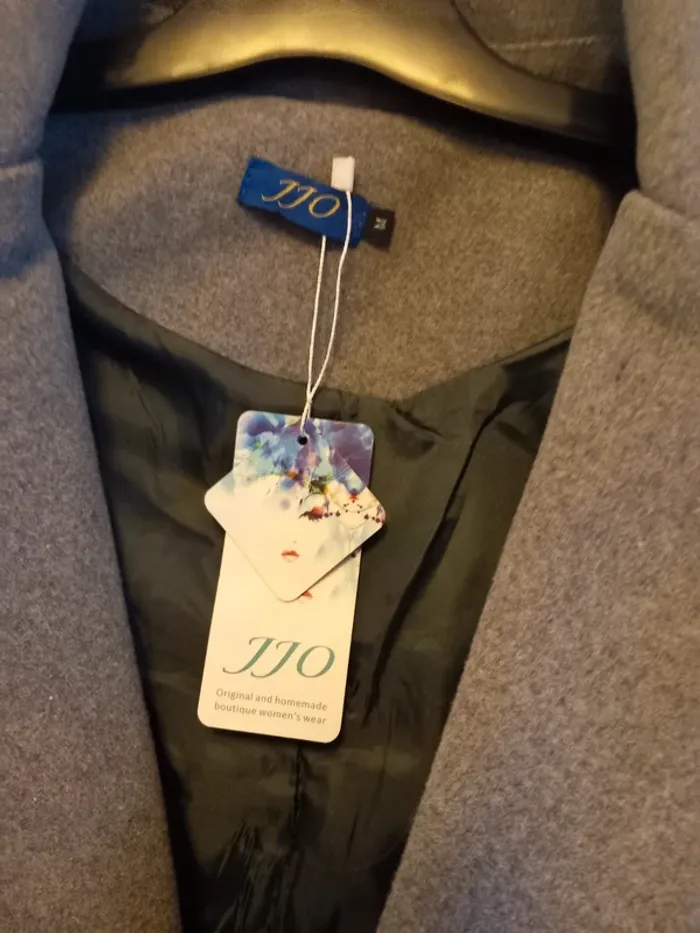 Manteau long neuf - photo numéro 3
