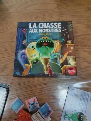 Jeu la chasse aux montres