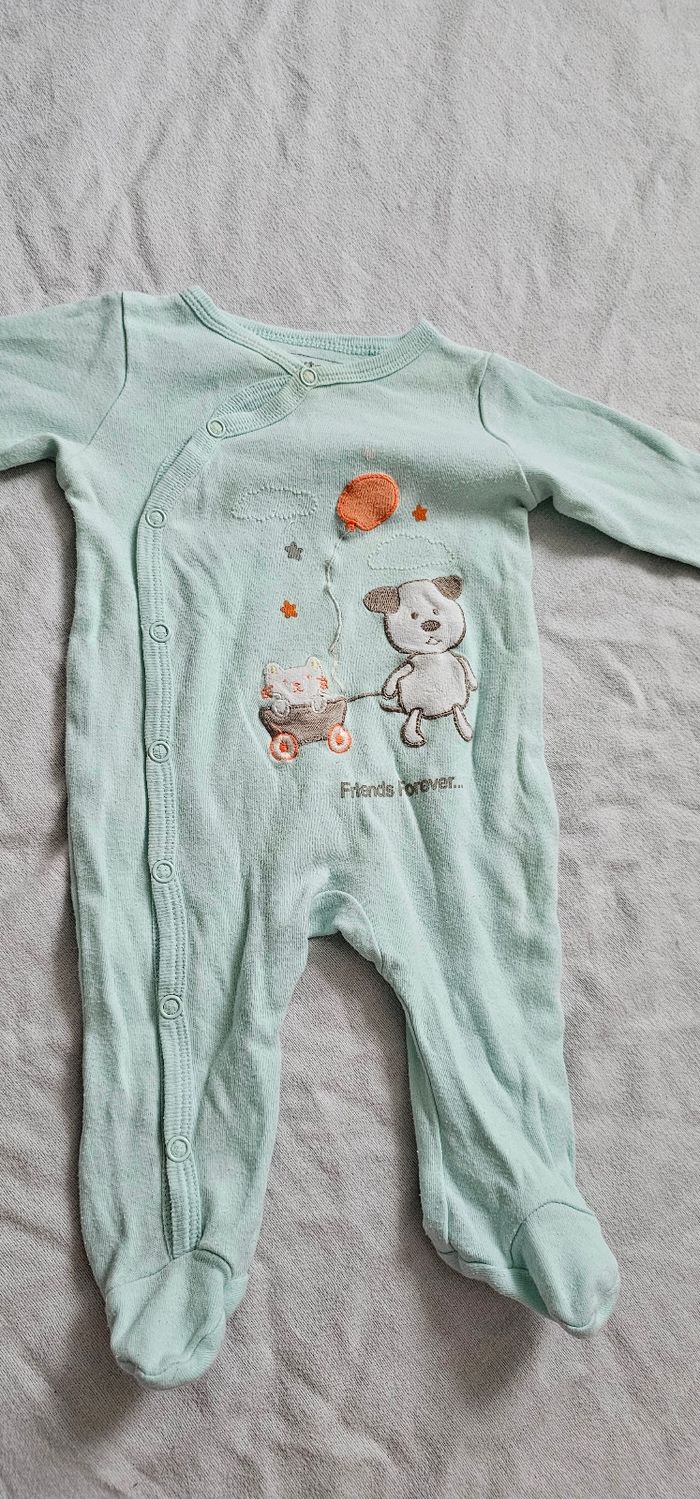 Dors bien 3 mois - photo numéro 3