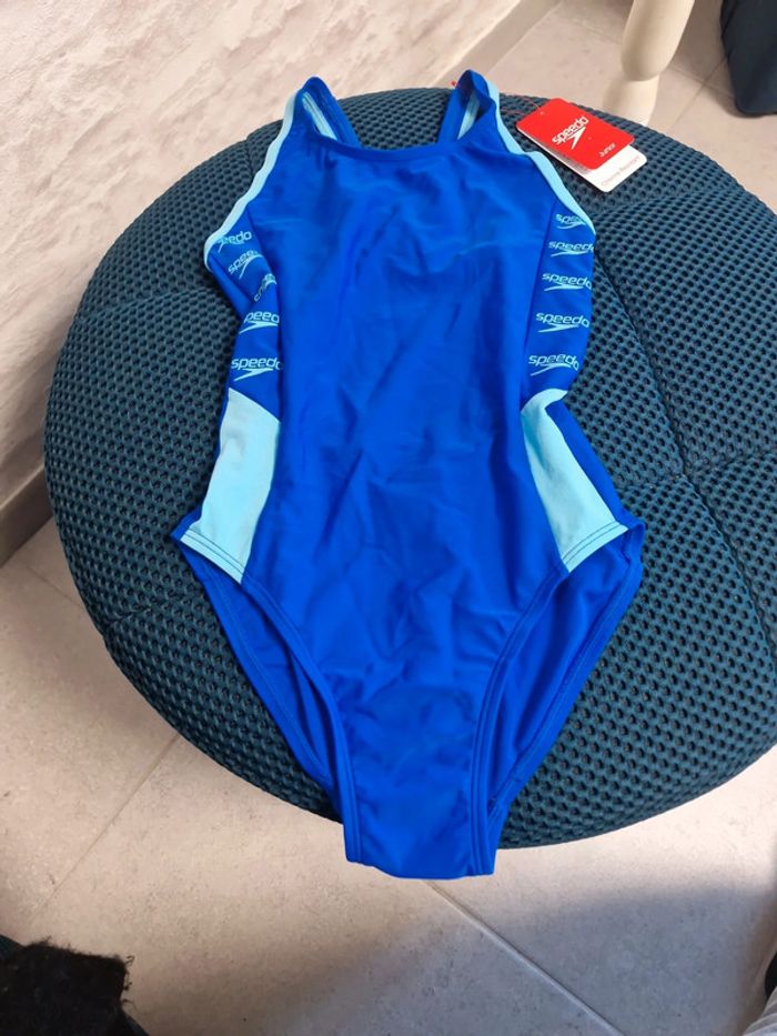 Maillot de bain speedo 9/10 ans