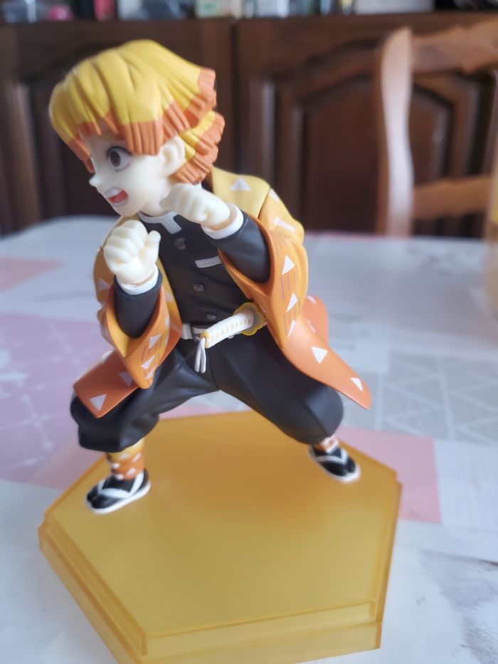 Figurine demon slayer zenitsu - photo numéro 3