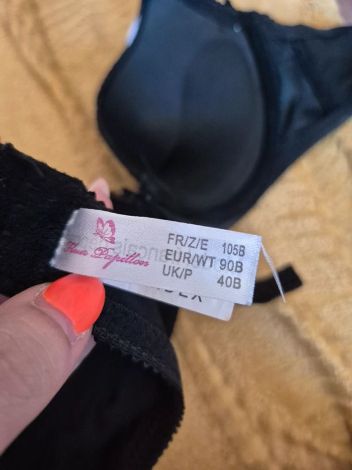 Soutien gorge - photo numéro 5