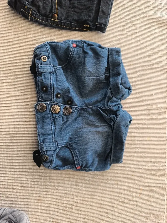 Short jeans 3 mois - photo numéro 3
