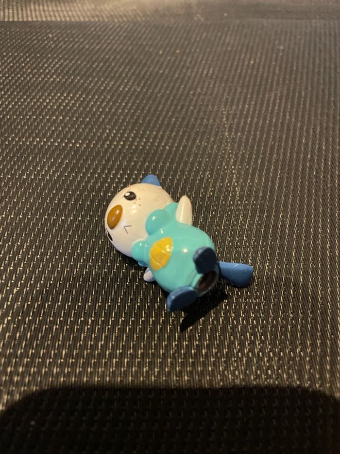 Figurine Moustillon Oshawott Pokémon Nintendo 4cm officiel - photo numéro 6