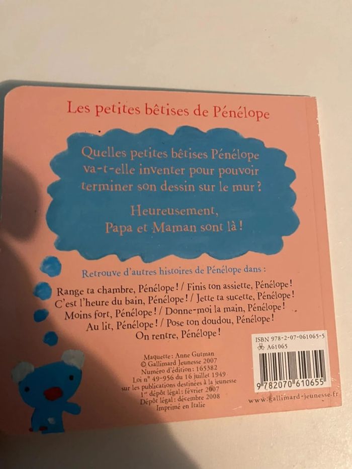 Livre pas sur le mur Pénélope - photo numéro 3
