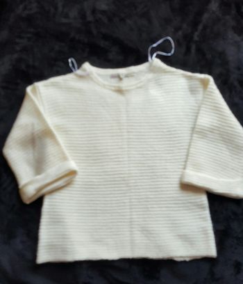 Pull jaune pale