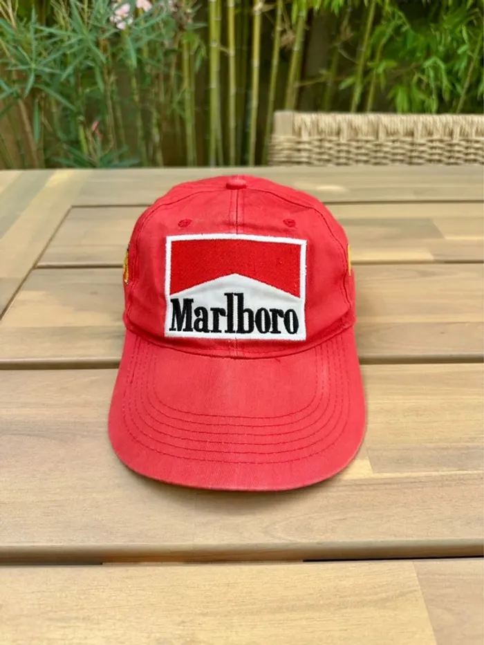 Casquette Ferrari Marlboro - photo numéro 2