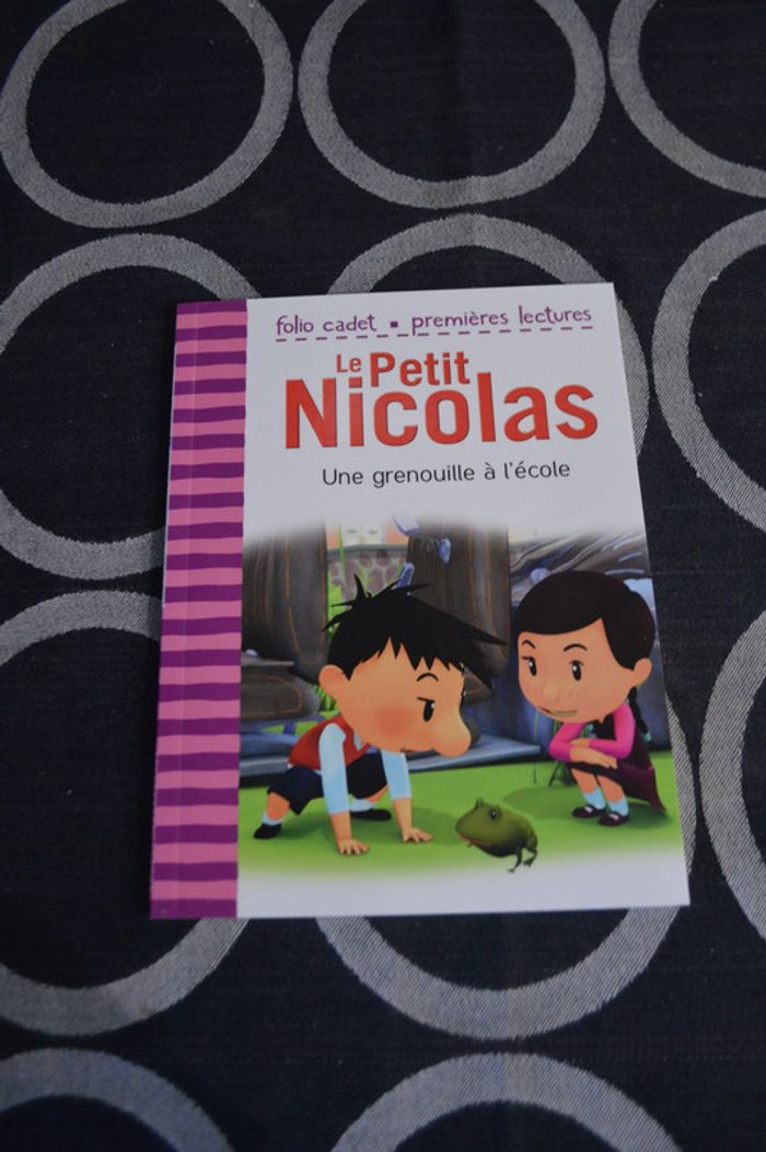 Livre Le petit Nicolas Une grenouille à l'école Premières lectures