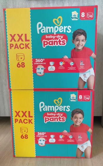 Lot couches Pampers baby dry pants taille 8