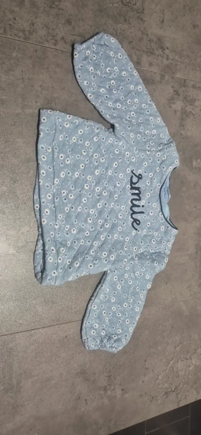 Pull bleu a fleur pour fille - photo numéro 2