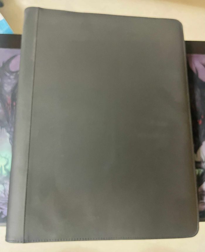 ✨ Classeur Pokémon / Lorcana – Cuir haut de gamme – 16 poches par page – +1000 cartes – 30 € 🃏