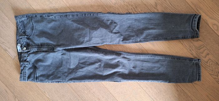 Jean gris Zara taille 46 bon état