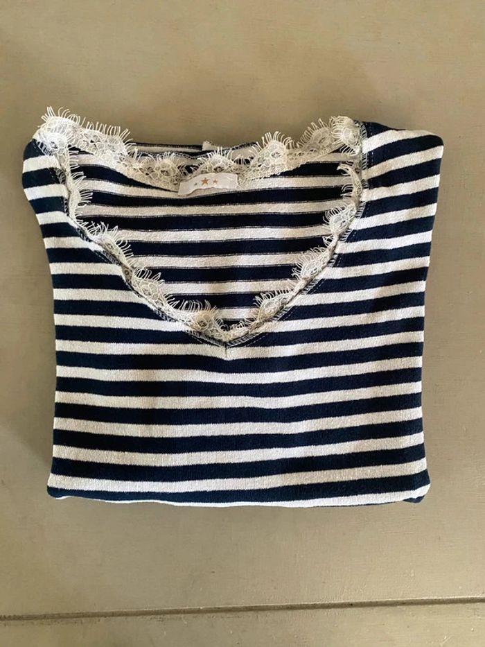 Pull Marinière en maille blanche et marine à rayures taille M - photo numéro 19
