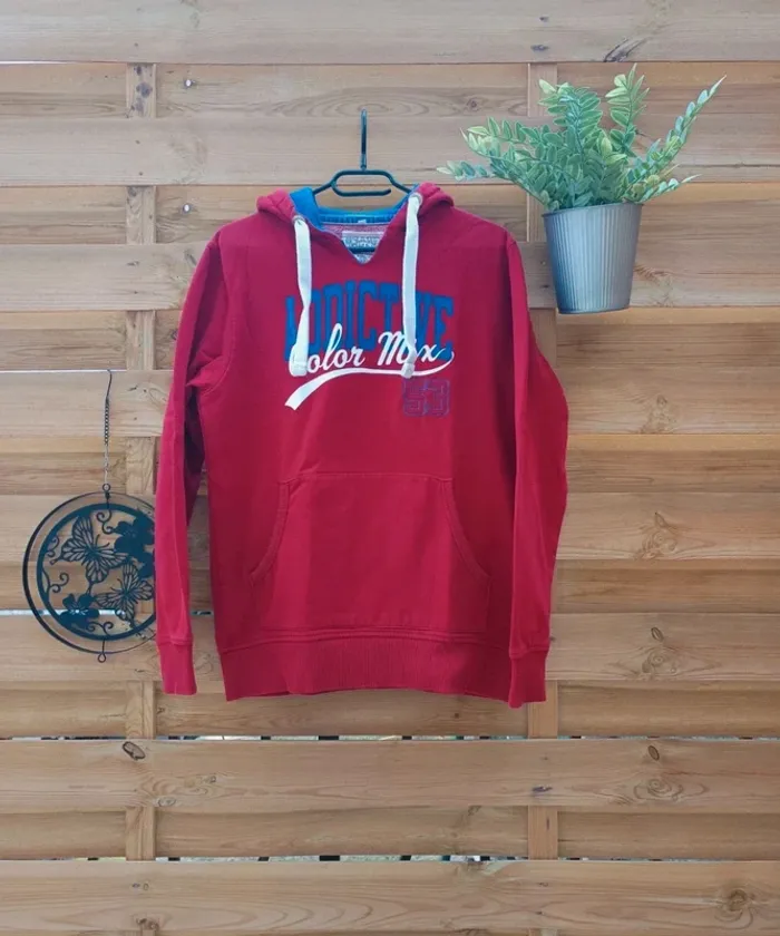 Sweat à capuche taille S