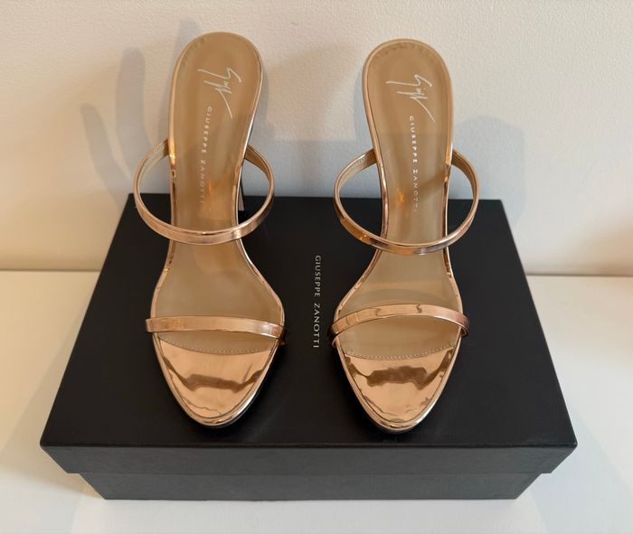 Sandales à talons Giuseppe Zanotti - photo numéro 6