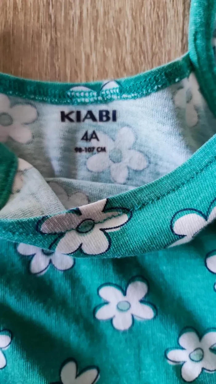 robe taille 4 ans - photo numéro 3