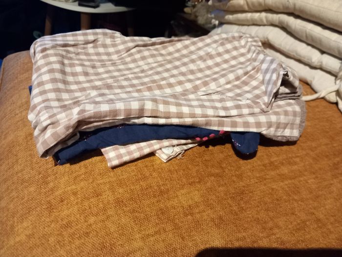 Lot pantacourts et short (12 ans)