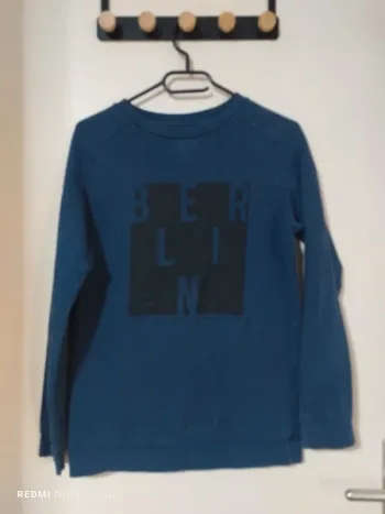 Sweat taille XS/14 ans