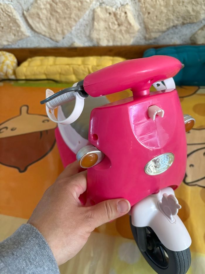 Scooter télécommandé Baby Born – Rose et Fun garanti ! - photo numéro 8
