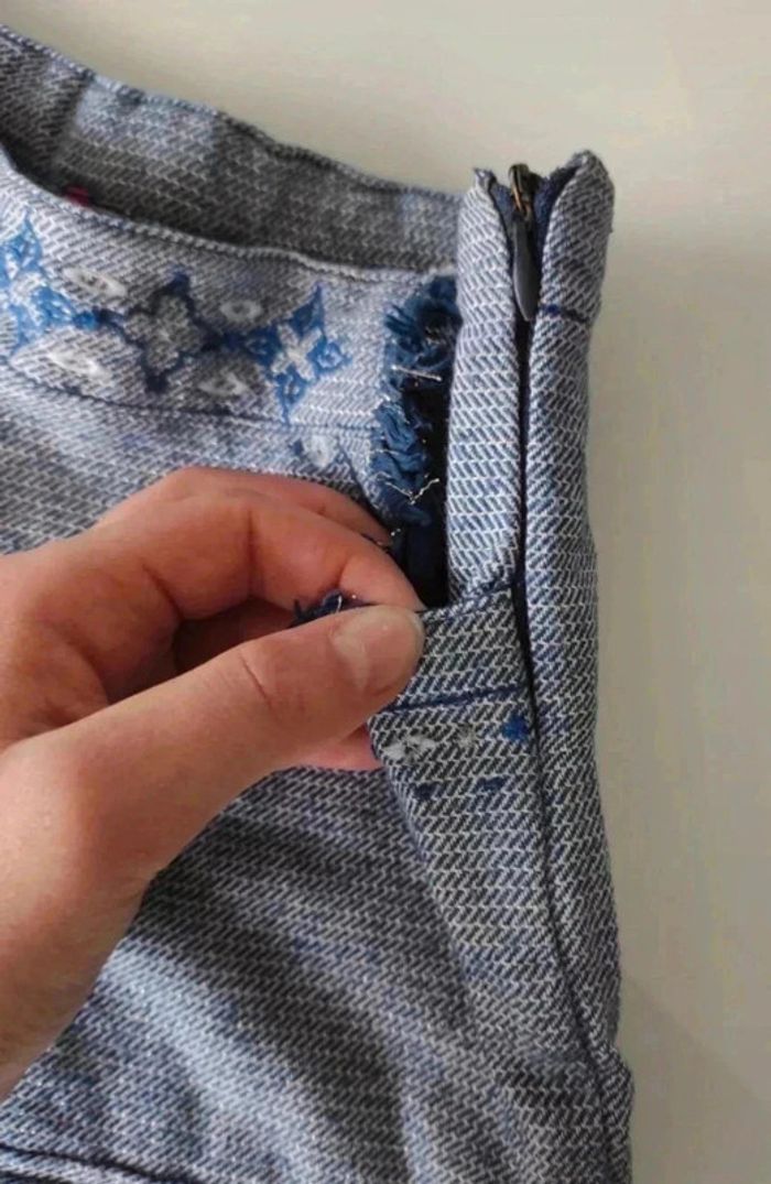 9 € Short 6 ans - photo numéro 3