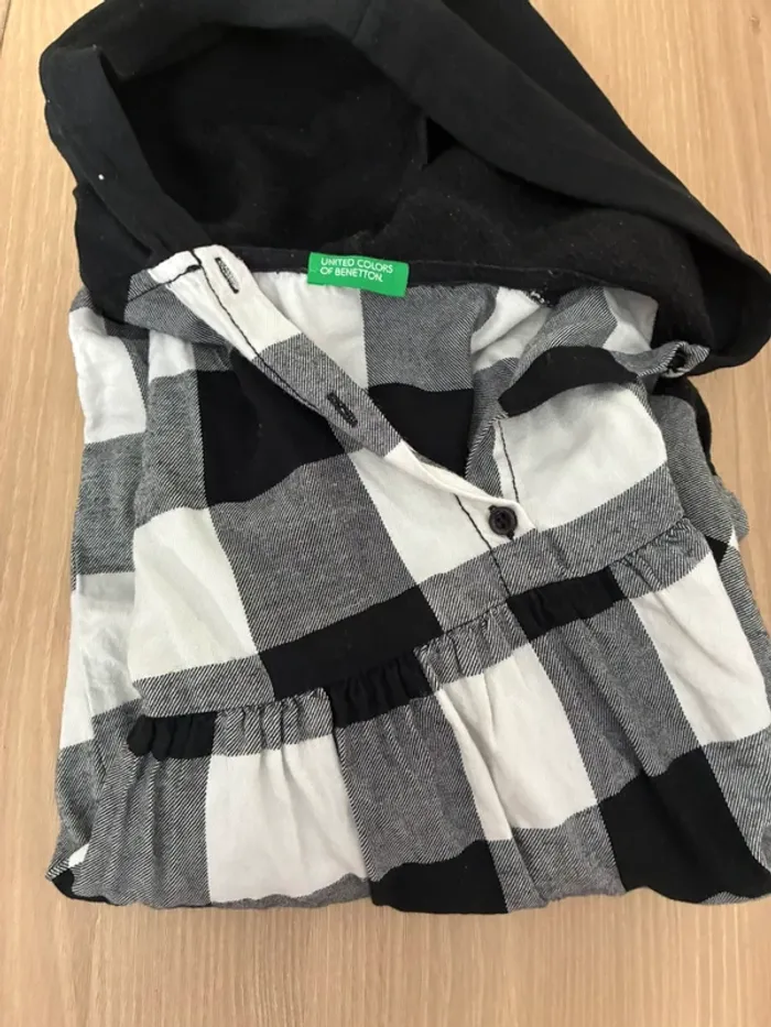 Robe capuche à carreaux benetton  116 cm - photo numéro 3