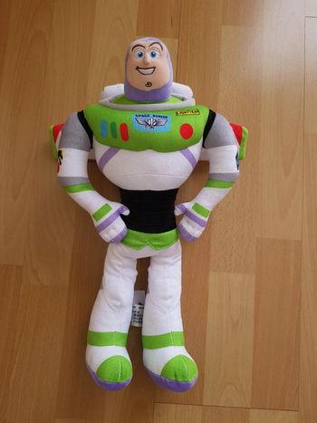 Peluche Disney buzz l éclair