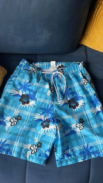 Short taille M garçons