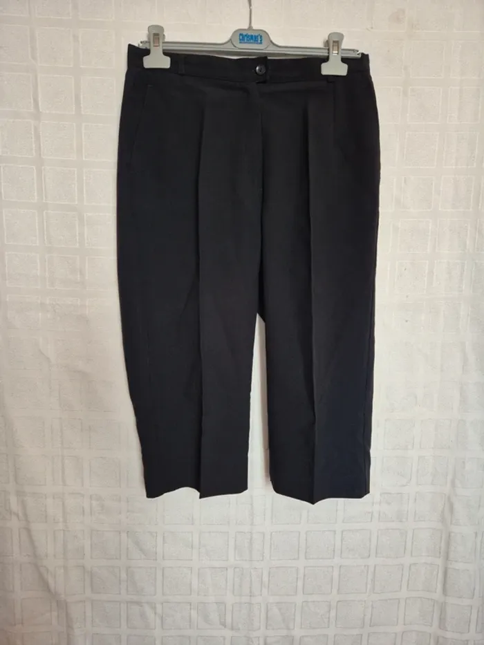 pantacourt taille 42 - photo numéro 5