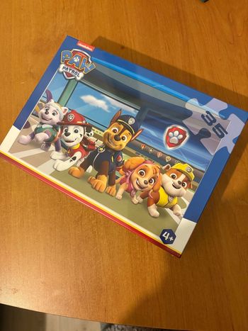 Puzzle 35 pièces Pat Patrouille neuf