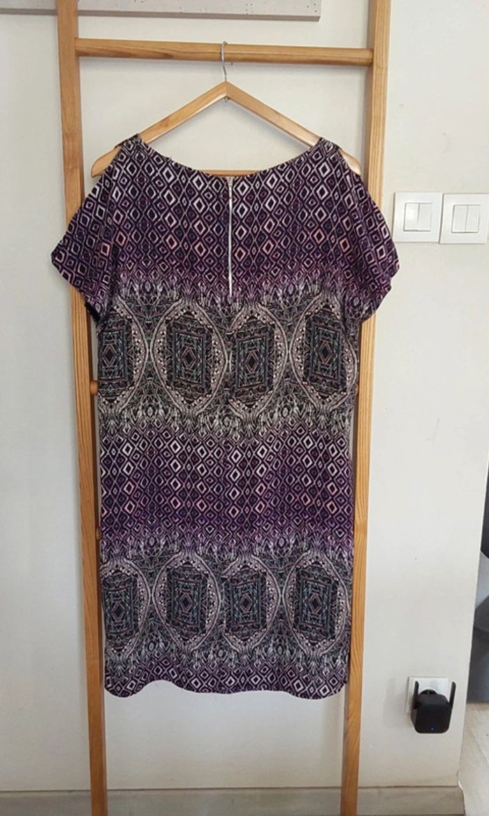 Robe fluide imprimée noire violet Taille unique (du 34 au 38 )et sa ceinture - photo numéro 11